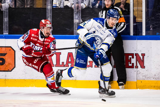 Timrås Panu Mieho och Leksands Peter Cehlarik