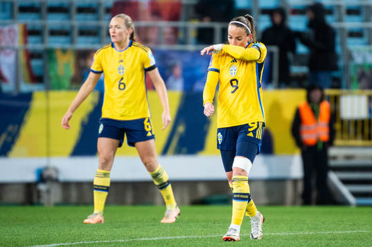 Kosovare Asllani of Sweden looks dejected