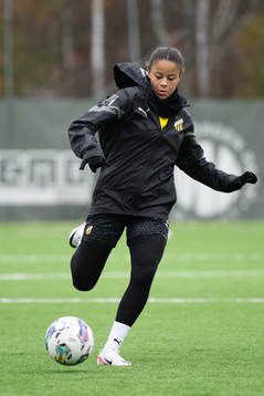 Häckens Felicia Schröder