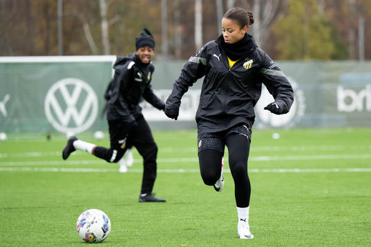 Häckens Felicia Schröder