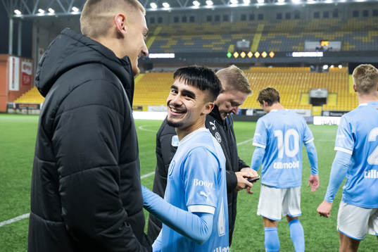 Malmö FFs Alexander Hughes jublar