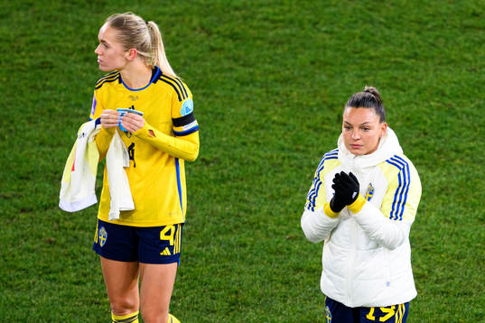 Hanna Lundkvist and Johanna Rytting Kaneryd of Sweden looks