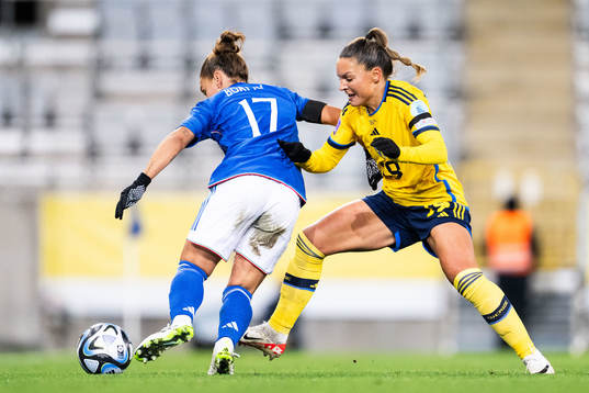 Lisa Boattin of Italy and Johanna Rytting Kaneryd of Sweden