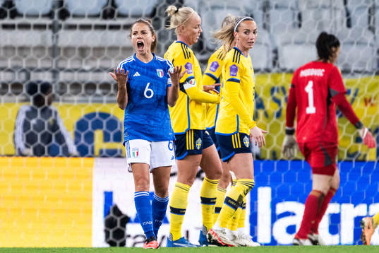 Manuela Giugliano of Italy reacts