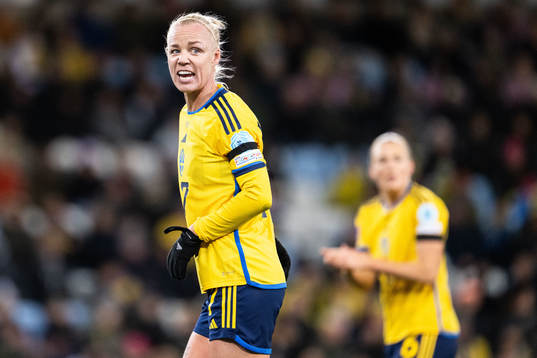Caroline Seger of Sweden reacts