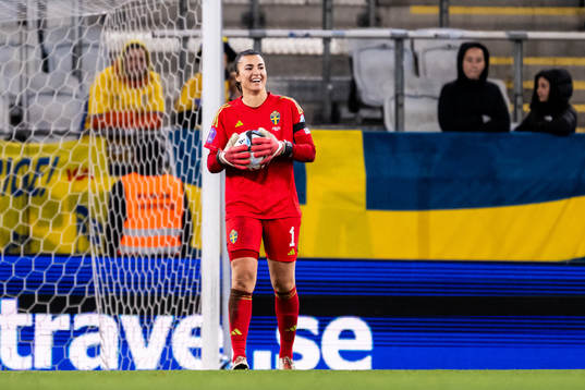 Goalkeeper Zecira Musovic of Sweden