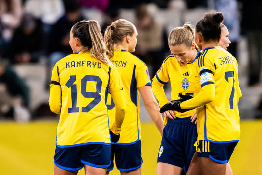 Anna Anvegård of Sweden looks dejected