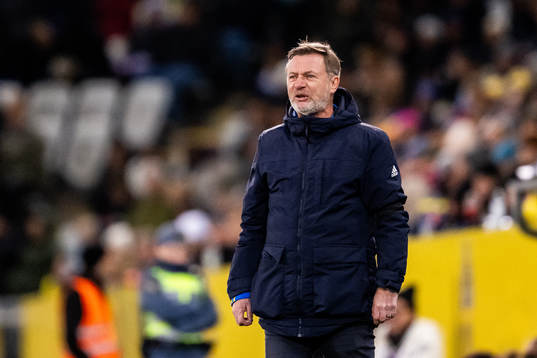 Head coach Peter Gerhardsson of Sweden