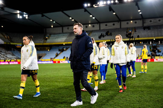 Head coach Peter Gerhardsson of Sweden looks dejected