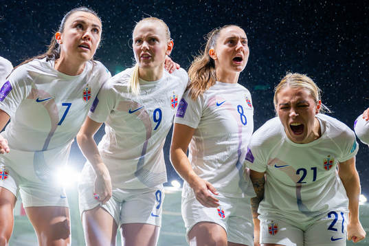 Bläddra bland fler bilder av Football, Nations League, France - Norway