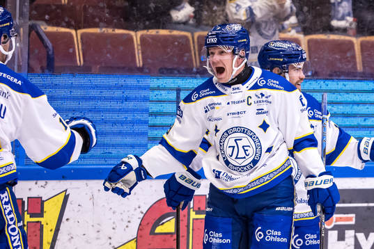 Leksands Patrik Zackrisson jublar