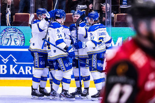 Leksands Lucas Elvenes jublar