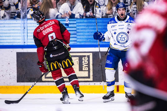 Leksands Max Veronneau jublar
