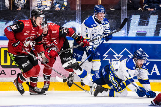 Malmö Redhawks Fredrik Händemark och Leksands Patrik