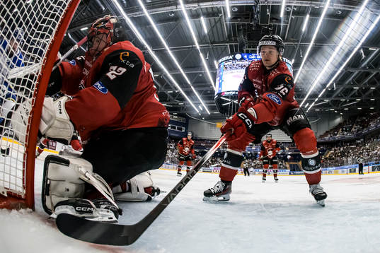 Malmö Redhawks målvakt Daniel Marmenlind och Malmö