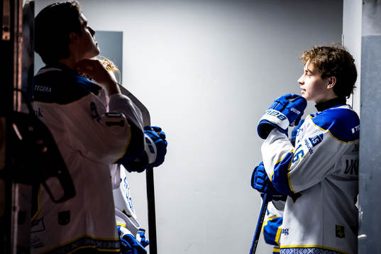Leksands Felix Unger Sörum innan ishockeymatchen i SHL
