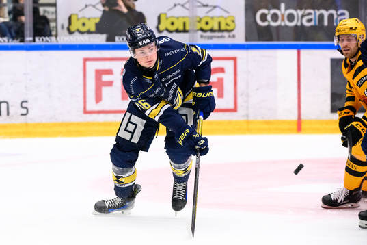 HV71s Axel Landén