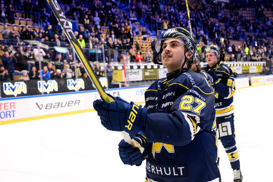 HV71s Robert Nardella tackar publiken