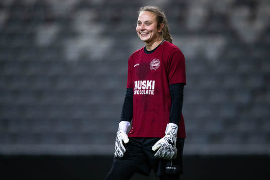 Målvakt Anna Tamminen