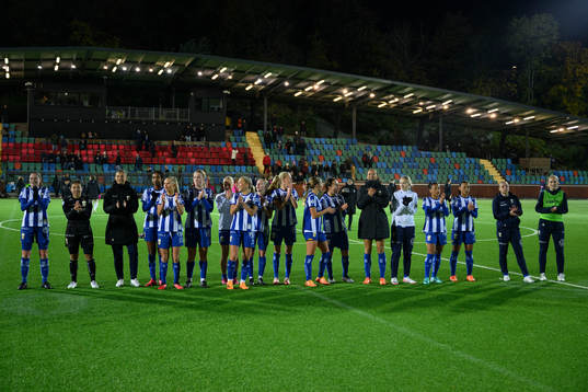 IFK Göteborgs spelare jublar