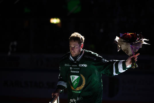 Färjestads Per Åslund uppmärksammas