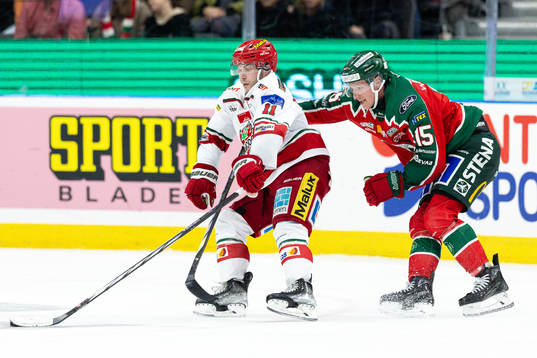 MoDos Daniel O´regan och Frölundas Gustav Rydahl