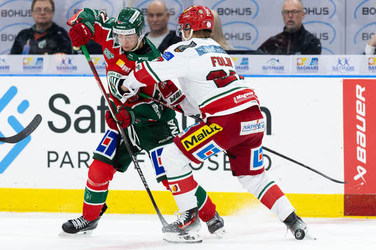 Frölundas Isac Born och MoDos Niklas Folin