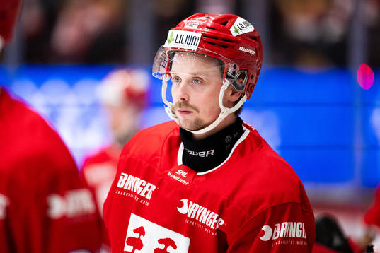 Timrås Jonathan Dahlén