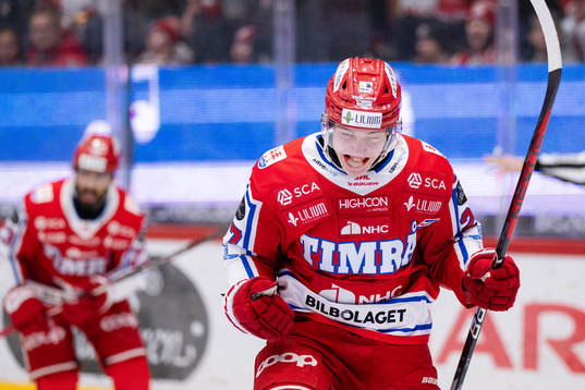 Timrås Oliver Johansson jublar