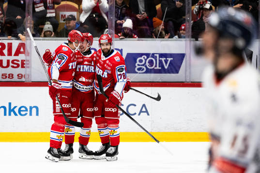 Timrås Jonathan Dahlén jublar