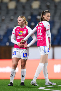 IK Uppsalas Thindra Mattsson och Bella Andersson deppar