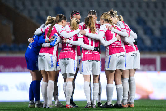 IK Uppsalas spelare samlas