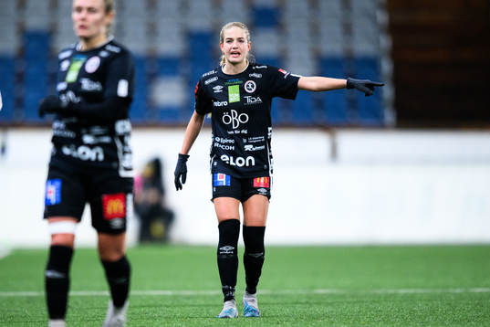 Örebros Regan Steigleder