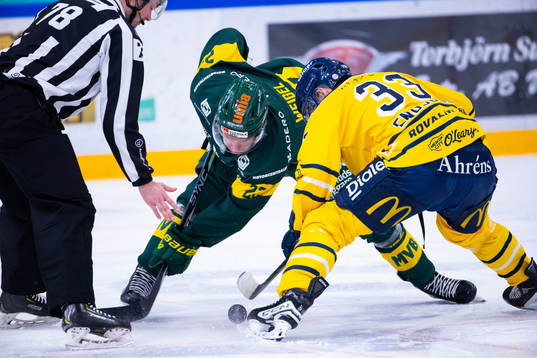 Björklövens Fredric Weigel och Södertäljes Filiph