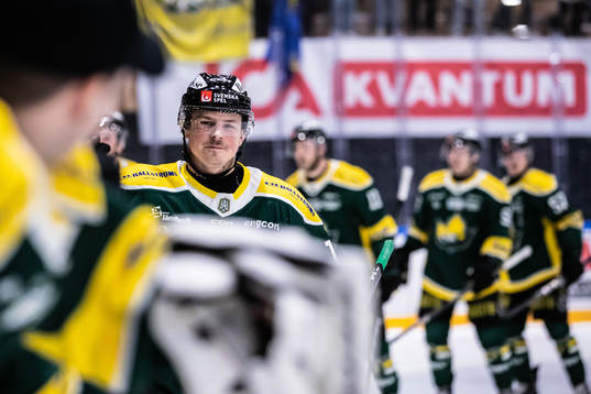 Östersunds Johan Mörnsjö jublar