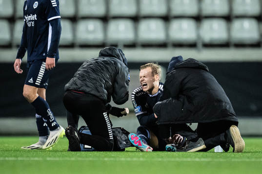 Utsiktens Jesper Brandt har ont