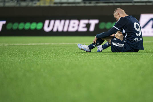 Utsiktens Lucas Hedlund deppar