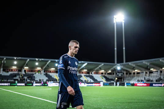 Utsiktens Lucas Hedlund deppar
