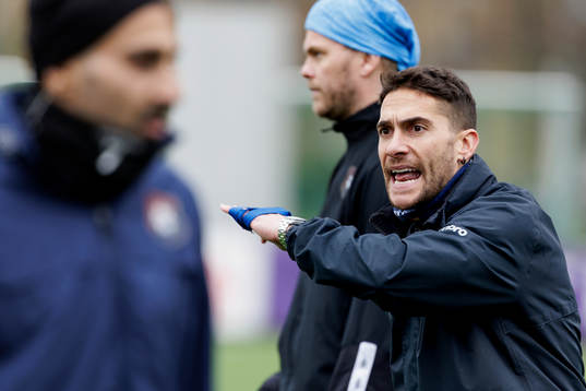 Örgrytes tränare Sören Börjesson, Xabier Ruiz Ocenda