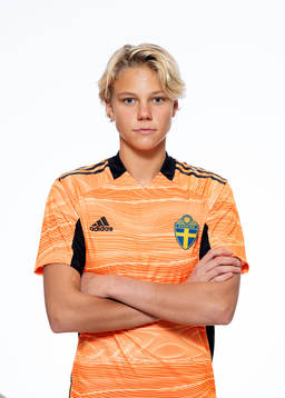 Saga Andersson, Målvakt