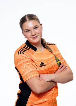 Izabelle Bardosen, Målvakt