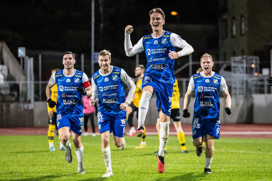 Oddevolds Alexander Almqvist jublar