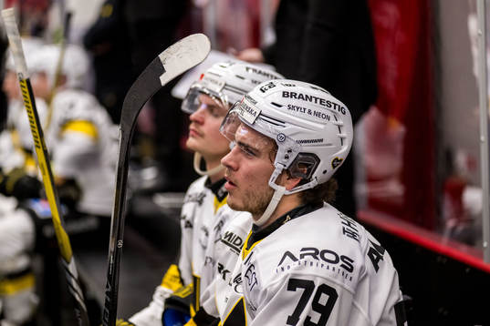 Västerås IKs Gabriel Kangas deppar