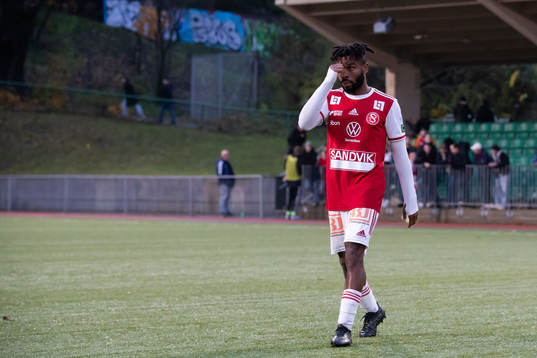 Sandvikens John Junior Igbarumah deppar