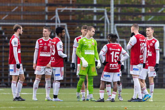 Sandvikens seplare samlar sig