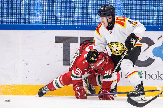 Brynäs Tyler Kelleher och Moras Daniel Ljunggren