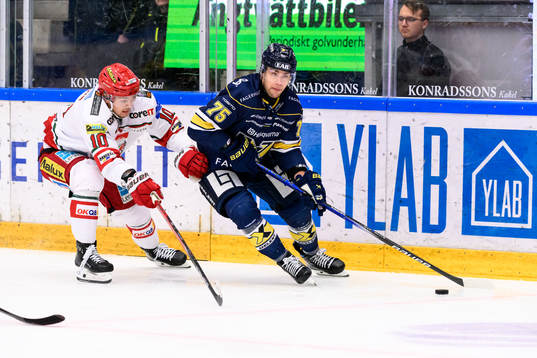 MoDos Sampo Ranta och HV71s Radan Lenc