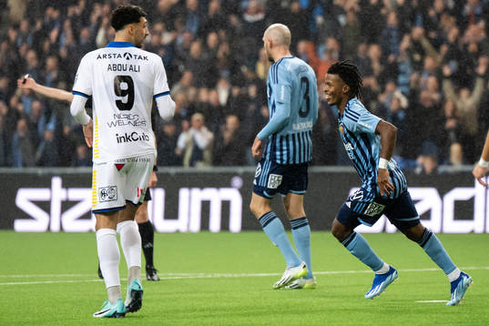Djurgårdens Felix Vá jublar