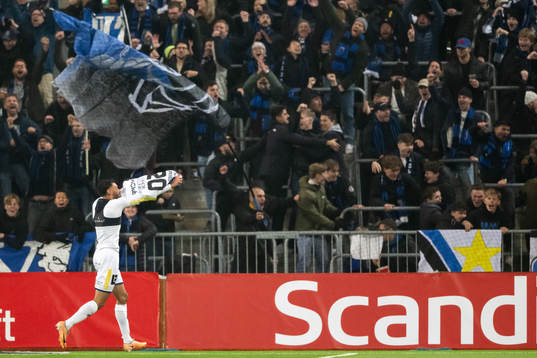Sirius Joakim Persson jublar