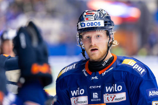 Växjös Joachim Blichfeld jublar